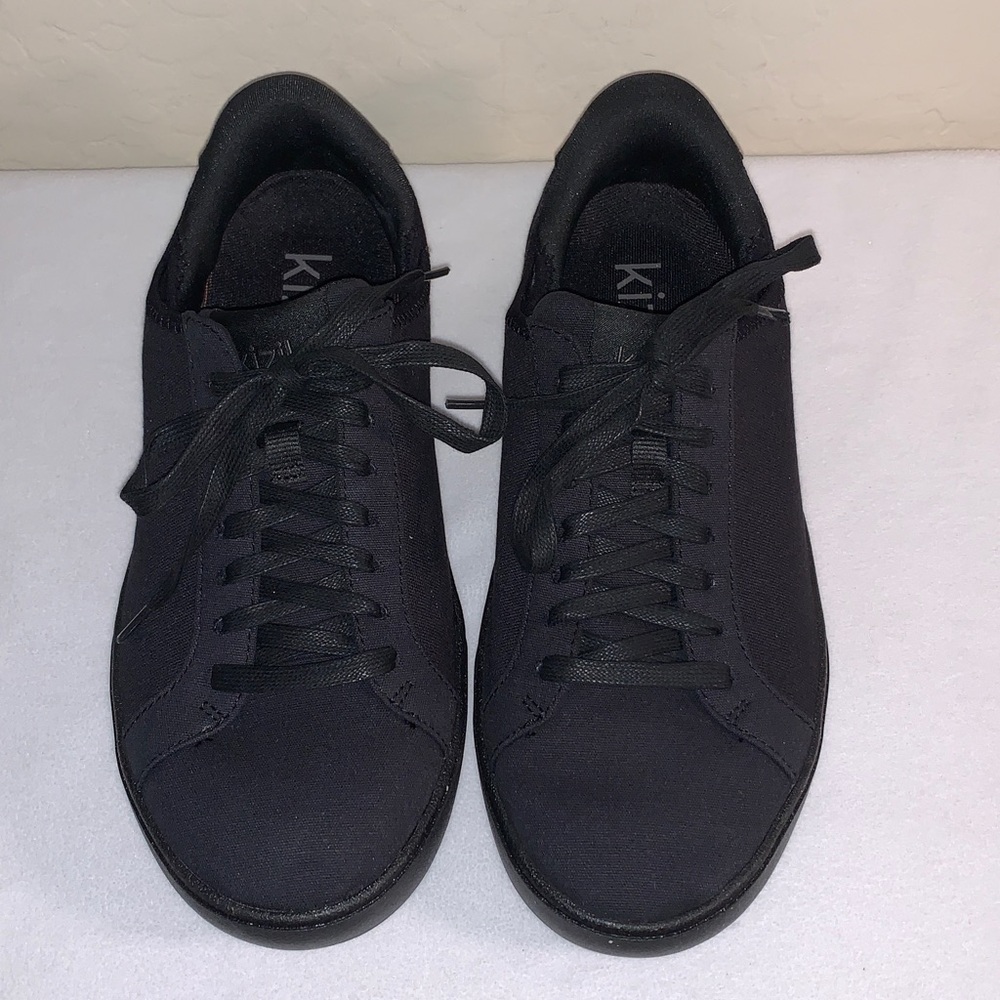 KIZIK IRVINE BRAND NEW SIZE 9 HANDS FREE ATHLETIC SHOES - Picture 2 of 16